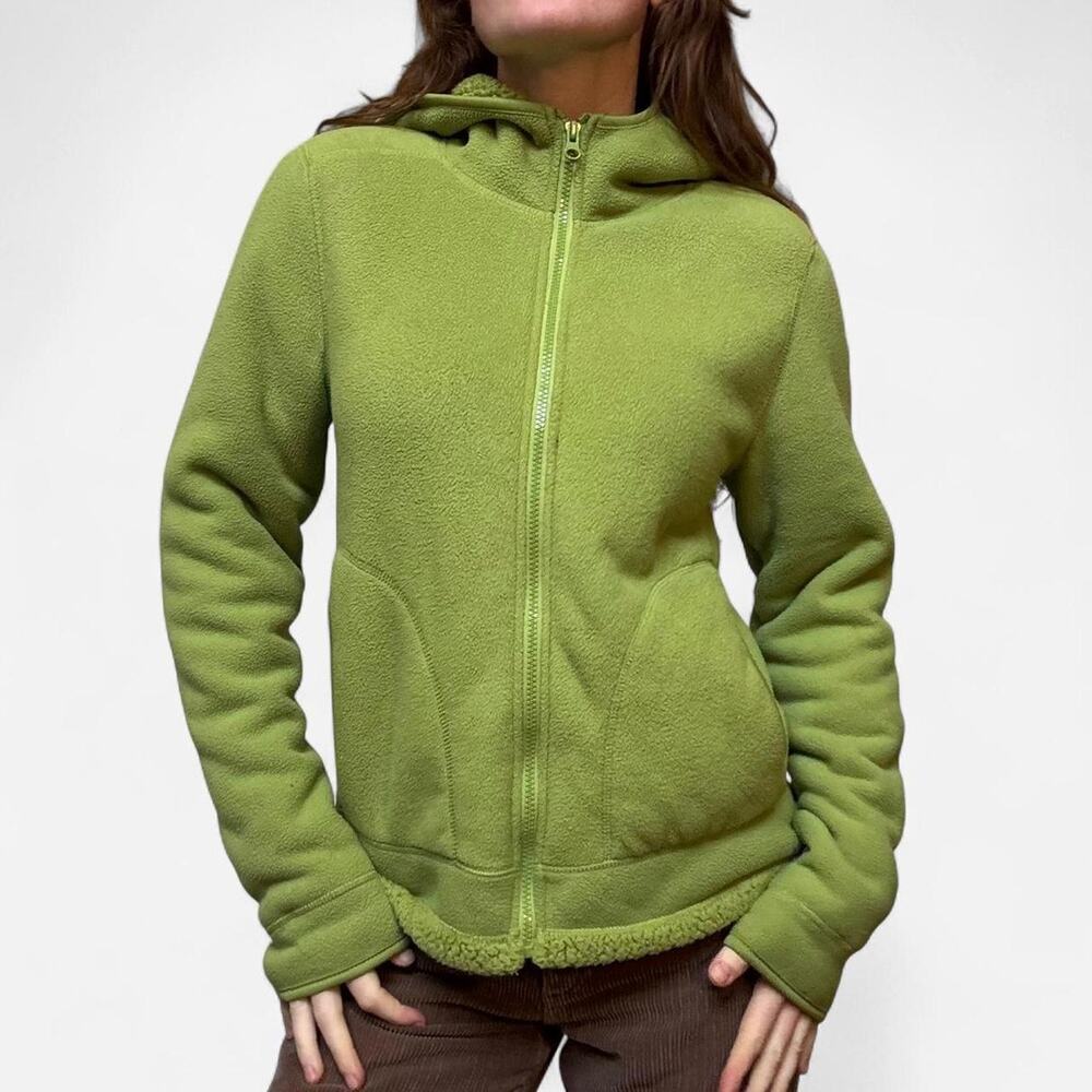 Green fuzzy zip up sweatshirt - Picture 2 of 8